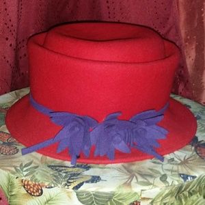 NWOT Red Vintage Fall Hat
